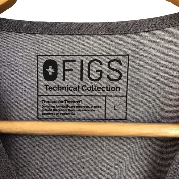FIGS Gray Women's Top - Picture 3 of 5